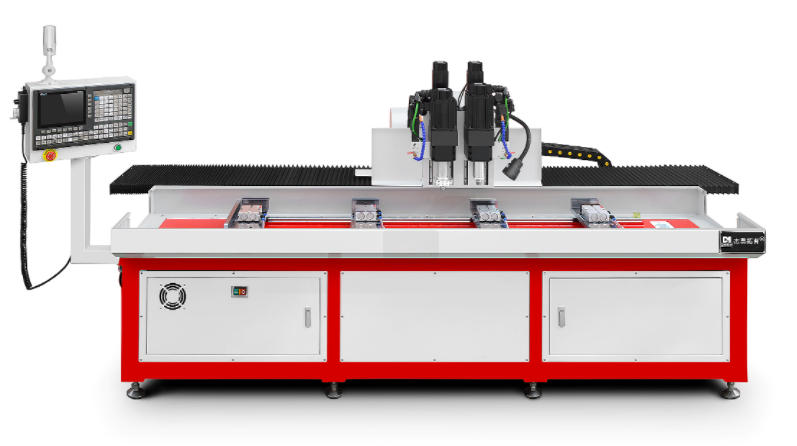 數(shù)控鉆孔機